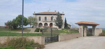 Chalet en calle Ermita en Merindad de Río Ubierna