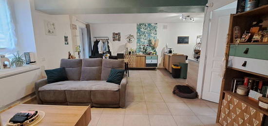 Appartement  à vendre, 3 pièces, 2 chambres, 55 m²