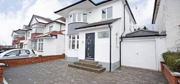 3 bedroom semi-detached house