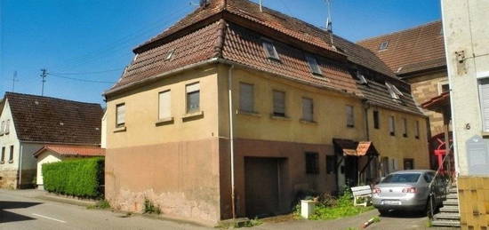 ! ZWANGSVERSTEIGERUNG ! Keine Käuferprovision ! Renovierungsbedürftiges Wohnhaus in Neuenstadt a. K.