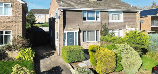 3 bed semi-detached house for sale