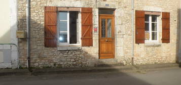 Maison  à louer, 5 pièces, 3 chambres, 105 m²