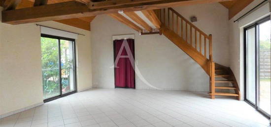 Maison  à louer, 6 pièces, 4 chambres, 140 m²