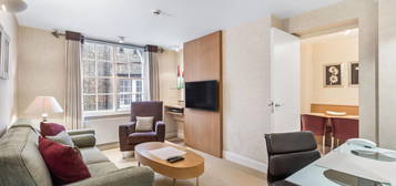 Flat to rent in St Christophers House, St Christophers Place, Marylebone, London W1U