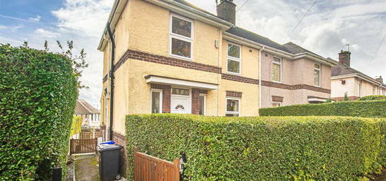 2 bedroom semi-detached house for sale