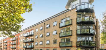 Flat to rent in Stanton House, Rotherhithe, London SE16