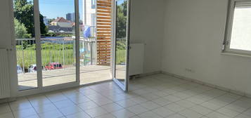 3 pièces 62 m² - balcon - parking