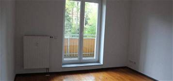 Dölitz-Dösen*tolle 2 Raum-Wohnung  mit Balkon * Dielenfußboden* Tageslichtbad* ab 01.06.24