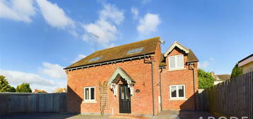 3 bedroom detached house