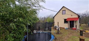Debreceni eladó 45 nm-es ház