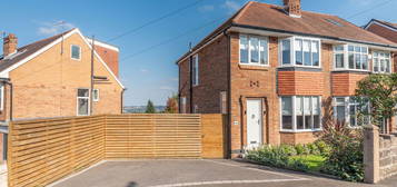 3 bed semi-detached house for sale