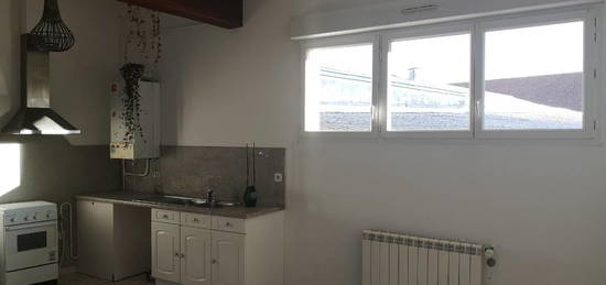 A louer Appartement t3 en duplex Mont De Marsan 2 chambres