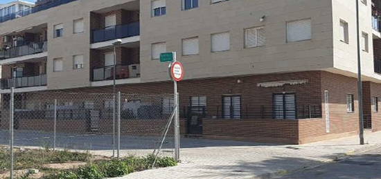 Piso en venta en calle Sahara