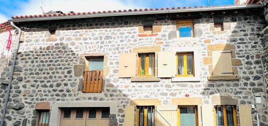 Charmante maison de bourg avec terrasse - 150m2