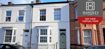 5 bedroom terraced house