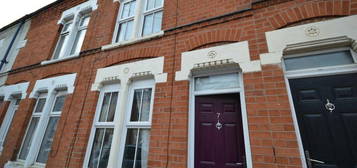 2 bedroom terraced house