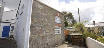 2 bed detached house to rent