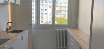 Location appartement - 12 rue l'Allouée