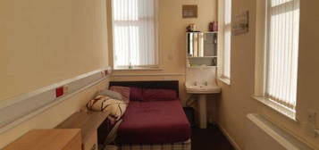 1 bed property to rent