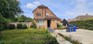 3 bedroom detached house to rent