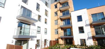 2 bed flat to rent