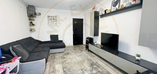 Apartament 3 camere decomandat etaj intermediar