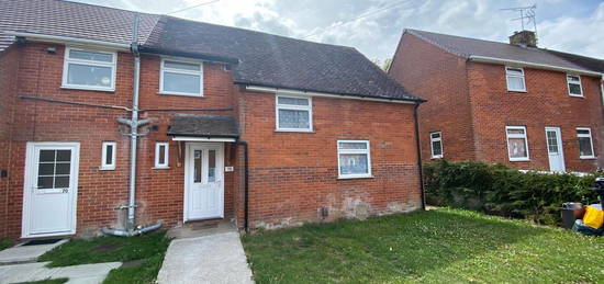 Semi-detached house to rent in Stuart Crescent, Winchester SO22