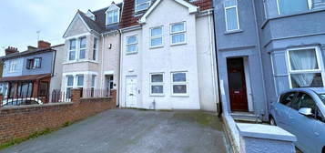 Flat for sale in Napier Road, Gillingham ME7