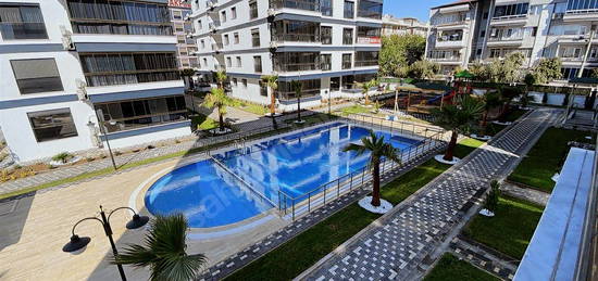 TORBALI ALPKENT MAHALLESİNDE HAVUZLU SİTEDE LÜKS 3+1 DAİRE