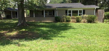 6426 Swann Rd, Mount Olive, AL 35117