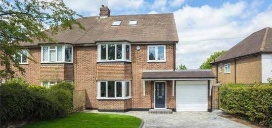 4 bedroom semi-detached house