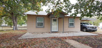 682 Main St, Springer, OK 73458