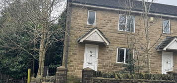 Town house to rent in Daisy Hill Back Lane, Bradford BD9