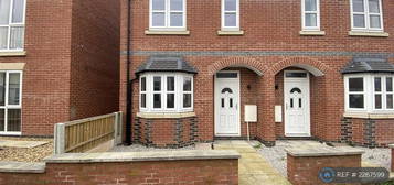 3 bedroom detached house