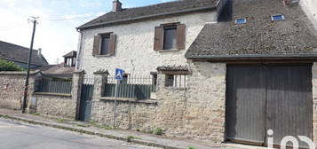 Maison traditionnelle 2 étages  à vendre, 7 pièces, 3 chambres, 140 m²