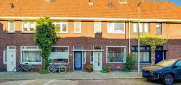 Herman Modedstraat 8