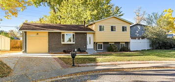 6777 Pierce St, Arvada, CO 80003