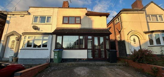 3 bedroom semi-detached house