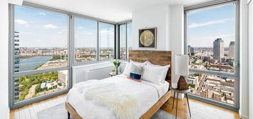 4615 Center Blvd #2303, Long Island City, NY 11109