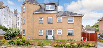 1 bedroom ground floor flat for sale