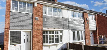 3 bed semi-detached house for sale