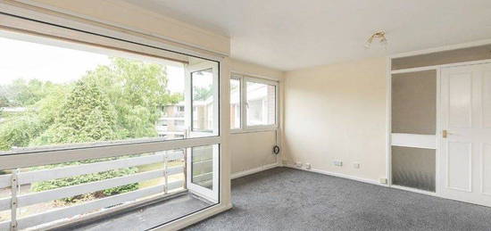 2 bed flat to rent