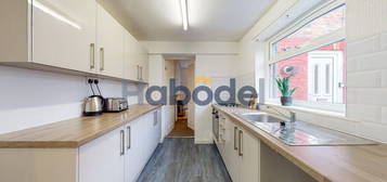 2 bedroom terraced house