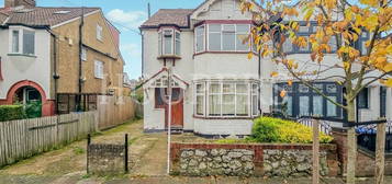 5 bedroom semi-detached house for sale