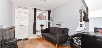 2 bed terraced house for sale