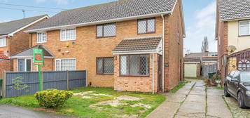 3 bed semi-detached house for sale