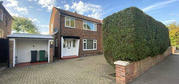 3 bedroom detached house