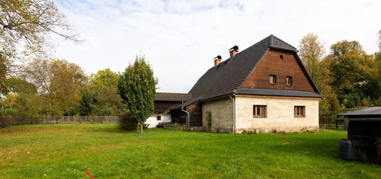 Rodinný dům, 238 m² + 1484 m² pozemek, Razová