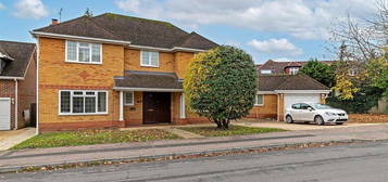 4 bedroom detached house to rent