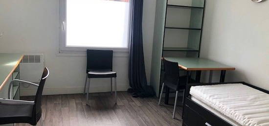 Location appartement 1 pièce 18 m²